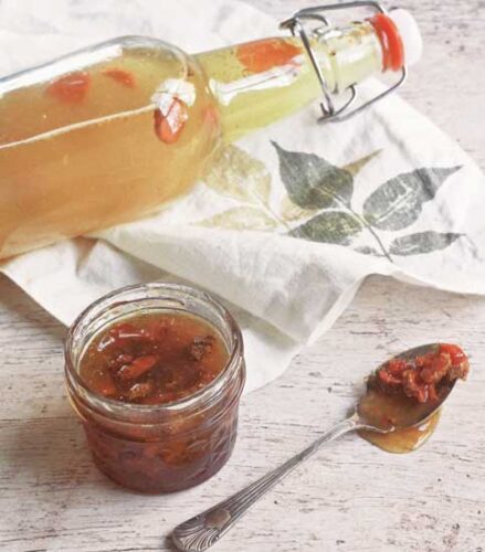 Liver-Boosting Turmeric Ginger Ale Recipe